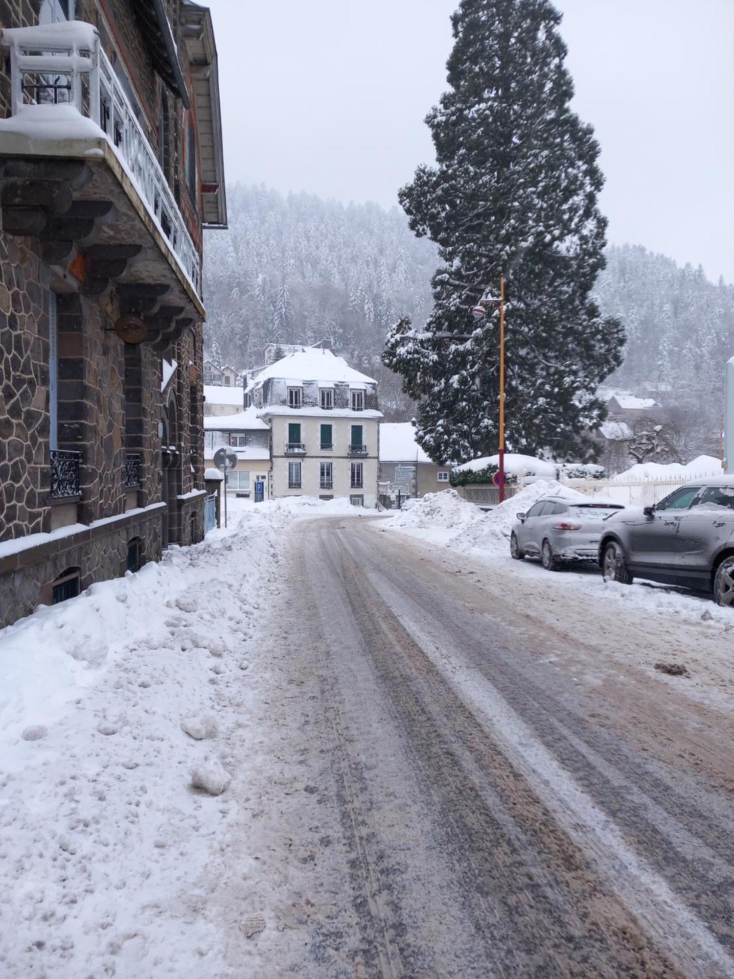Villa Des Lutins Mont-Dore Bagian luar foto